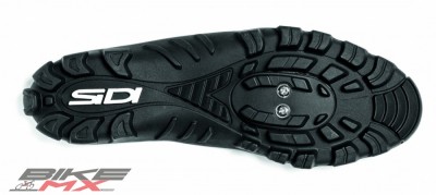 Tretry SIDI SD15  ČERNÉ